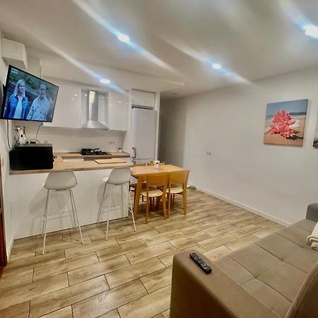 バルセロナApartamento Excepcional A Un Minuto De La Mejor Playaアパートメント エクステリア 写真