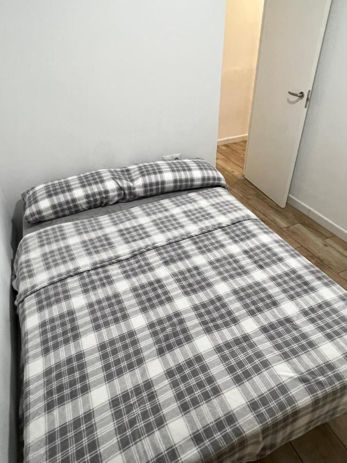 バルセロナApartamento Excepcional A Un Minuto De La Mejor Playaアパートメント エクステリア 写真